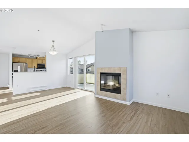 $295,000 | 790 Northwest 185th Avenue, Beaverton, OR 97006