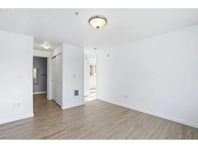 $295,000 | 790 Northwest 185th Avenue, Beaverton, OR 97006