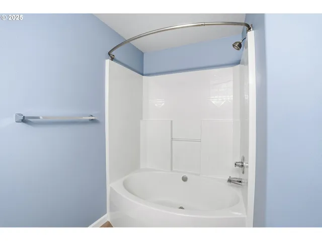 $295,000 | 790 Northwest 185th Avenue, Beaverton, OR 97006