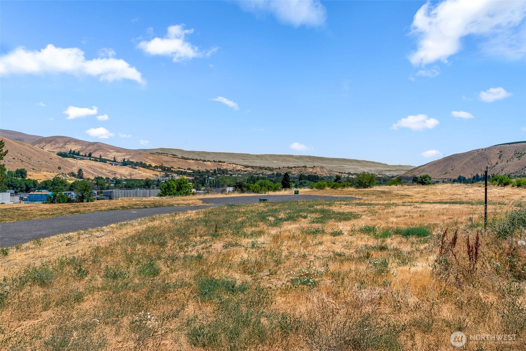 20 Penstemon Lane Monitor, WA 98836 - Photo 13 of 16