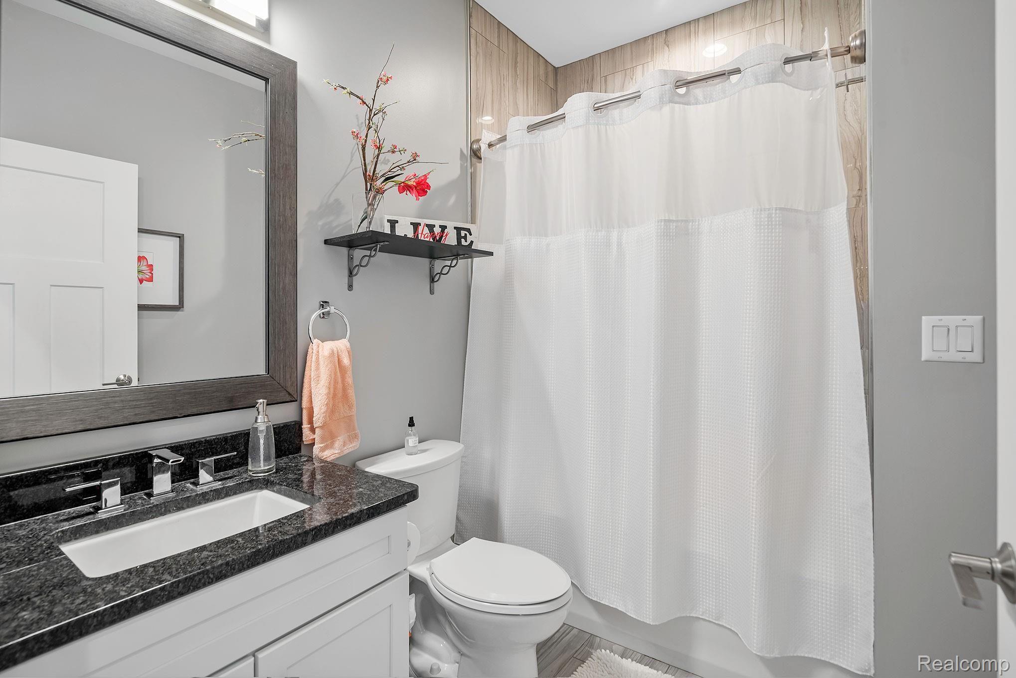 4008 Pratt Road Metamora, MI 48455 - Photo 21 of 29 Ceramic Tile and granite