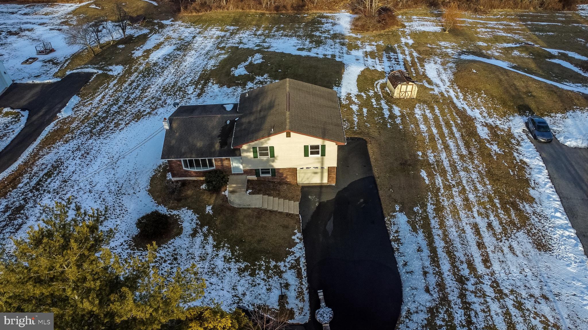 153 Wild Run Road Barto, PA 19504 - Photo 3 of 24 Gallery Image 3