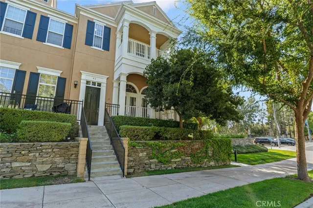 $699,999 | 24014 Bridgeport Lane, Unit 42, Valencia, CA 91355