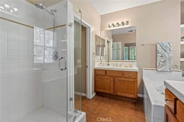 $699,999 | 24014 Bridgeport Lane, Unit 42, Valencia, CA 91355