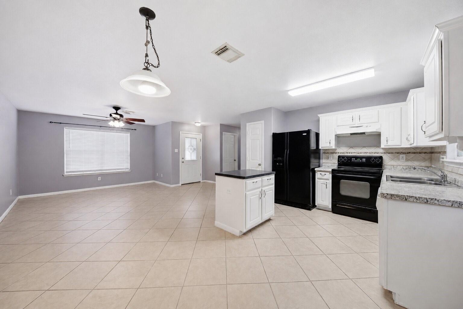6906 Rambling Brook Lane Richmond, TX 77469 - Photo 4 of 34