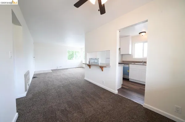 $2,000 | 100 Carolina Street, Unit B, Vallejo, CA 94590