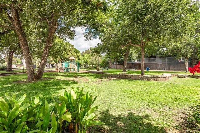 $1,100 | 1901 North Fitzhugh Avenue, Unit 19, Dallas, TX 75204