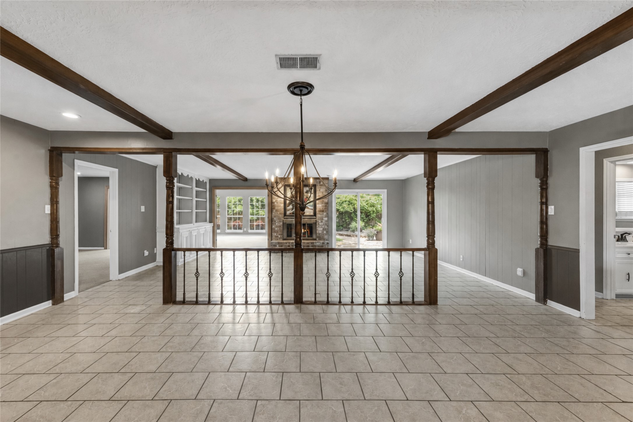 622 South Rivershire Drive Conroe, TX 77304 - Photo 20 of 44 a view of an empty room with a window