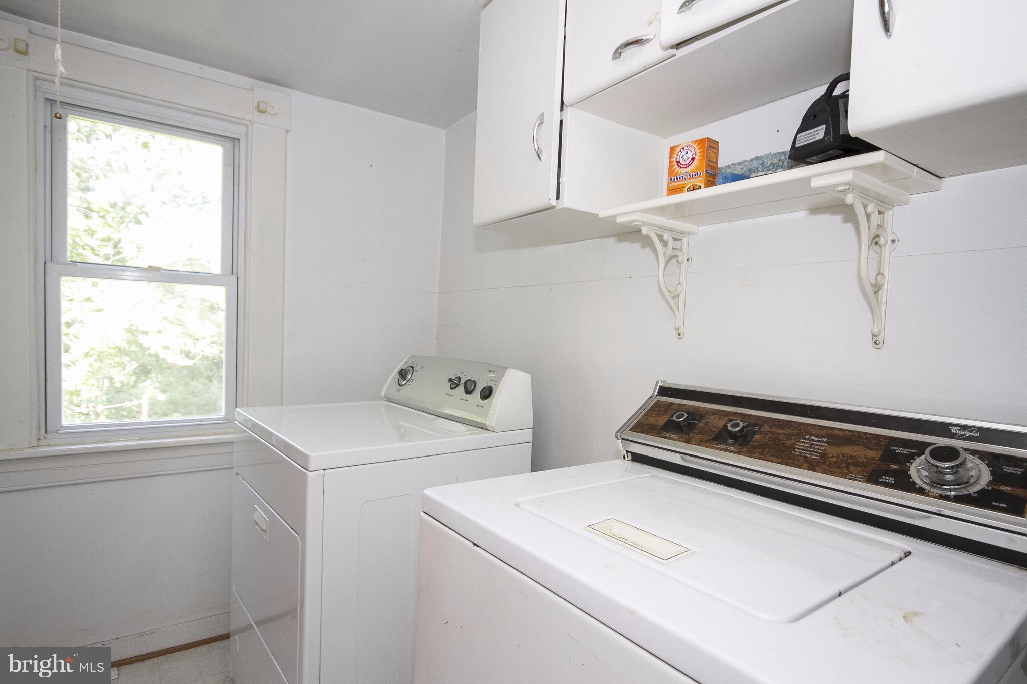 118 Byway Road Owings Mills, MD 21117 - Photo 15 of 25 a utility room with dryer and washer