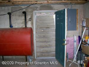 1765 Howe Road Moscow, PA 18444 - Photo 20 of 21