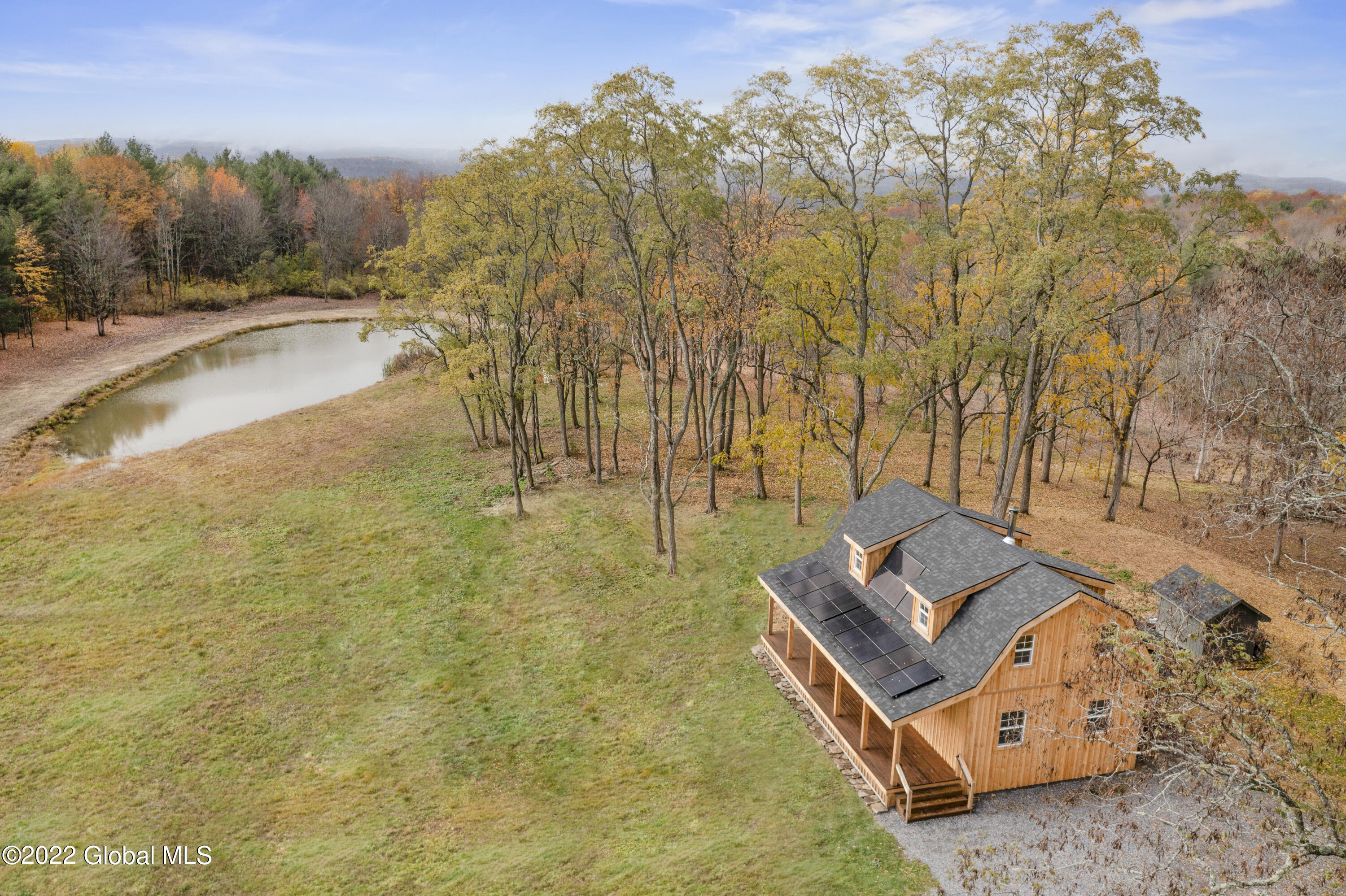 781 Mcmillan Road Amsterdam, NY 12010 - Photo 1 of 17 2