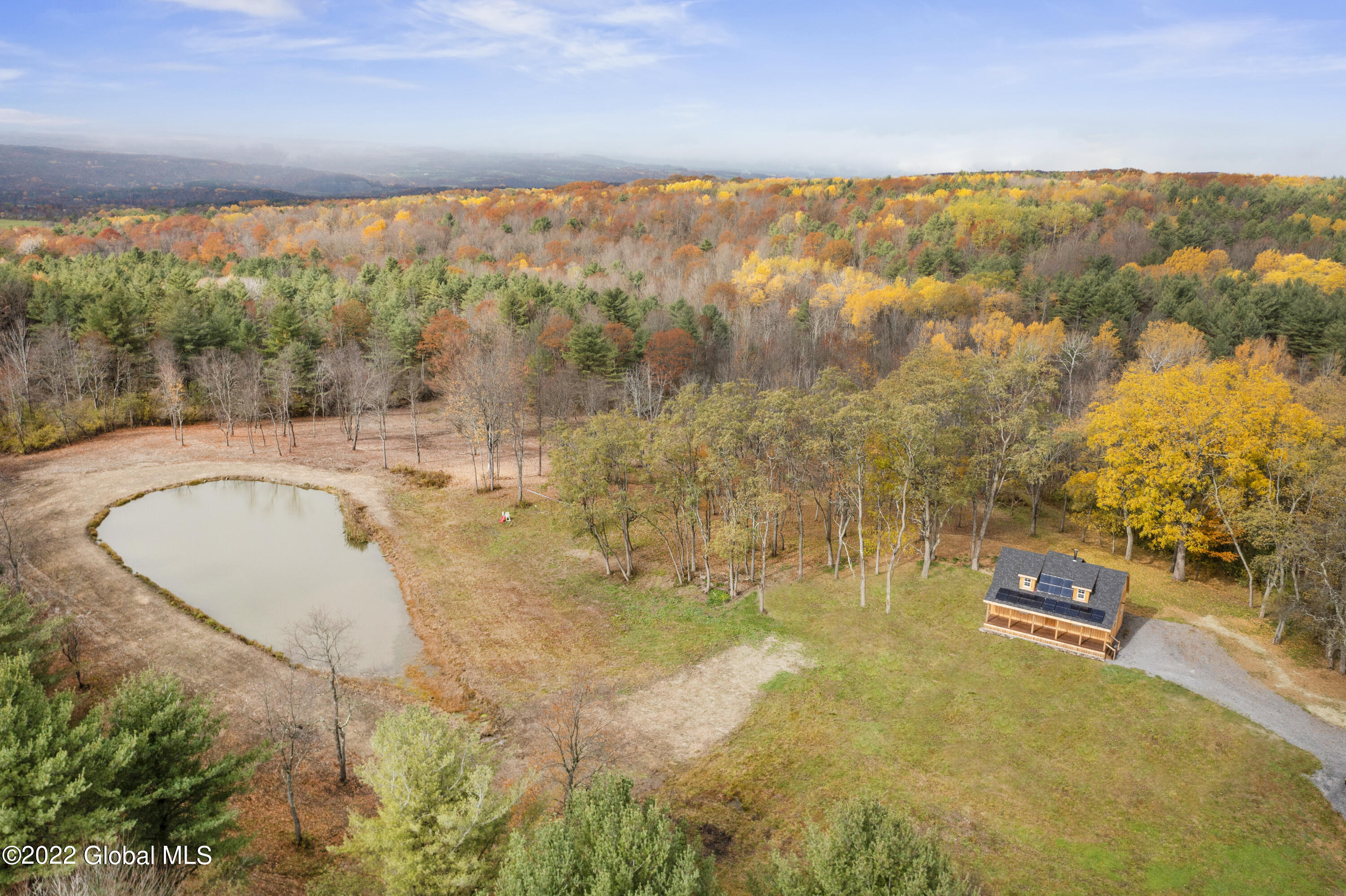 781 Mcmillan Road Amsterdam, NY 12010 - Photo 15 of 17 15
