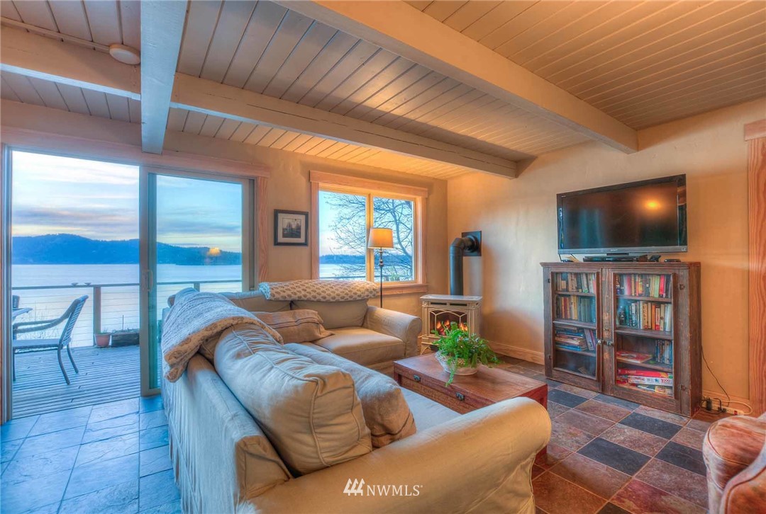 860 Olga Road Orcas Island, WA 98245 - Photo 11 of 25 Gallery Image 11