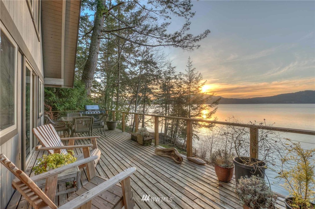 860 Olga Road Orcas Island, WA 98245 - Photo 4 of 25 Gallery Image 4