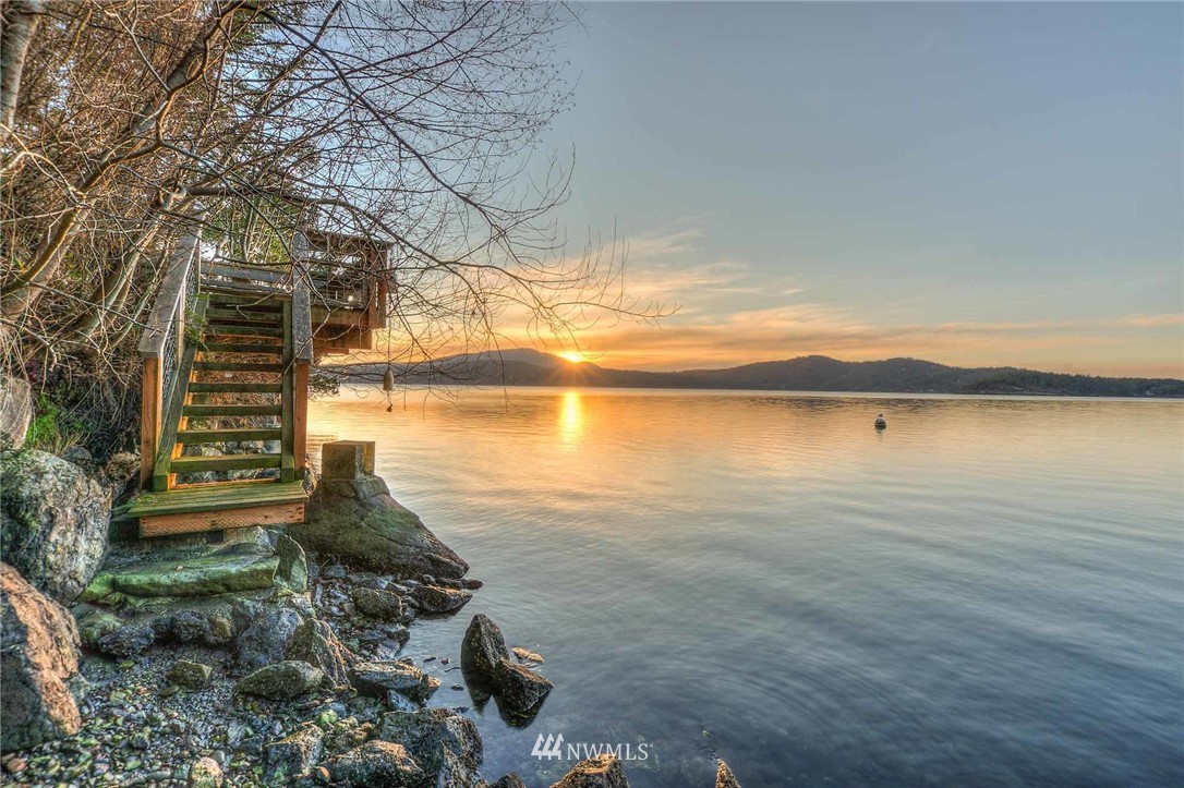 860 Olga Road Orcas Island, WA 98245 - Photo 5 of 25 Gallery Image 5