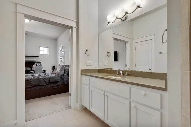 $405,000 | 13001 Hymeadow Drive, Unit 39, Austin, TX 78729