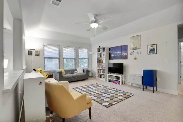 $405,000 | 13001 Hymeadow Drive, Unit 39, Austin, TX 78729