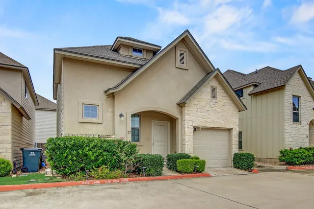 $405,000 | 13001 Hymeadow Drive, Unit 39, Austin, TX 78729