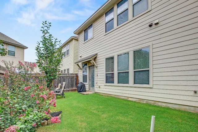 $405,000 | 13001 Hymeadow Drive, Unit 39, Austin, TX 78729