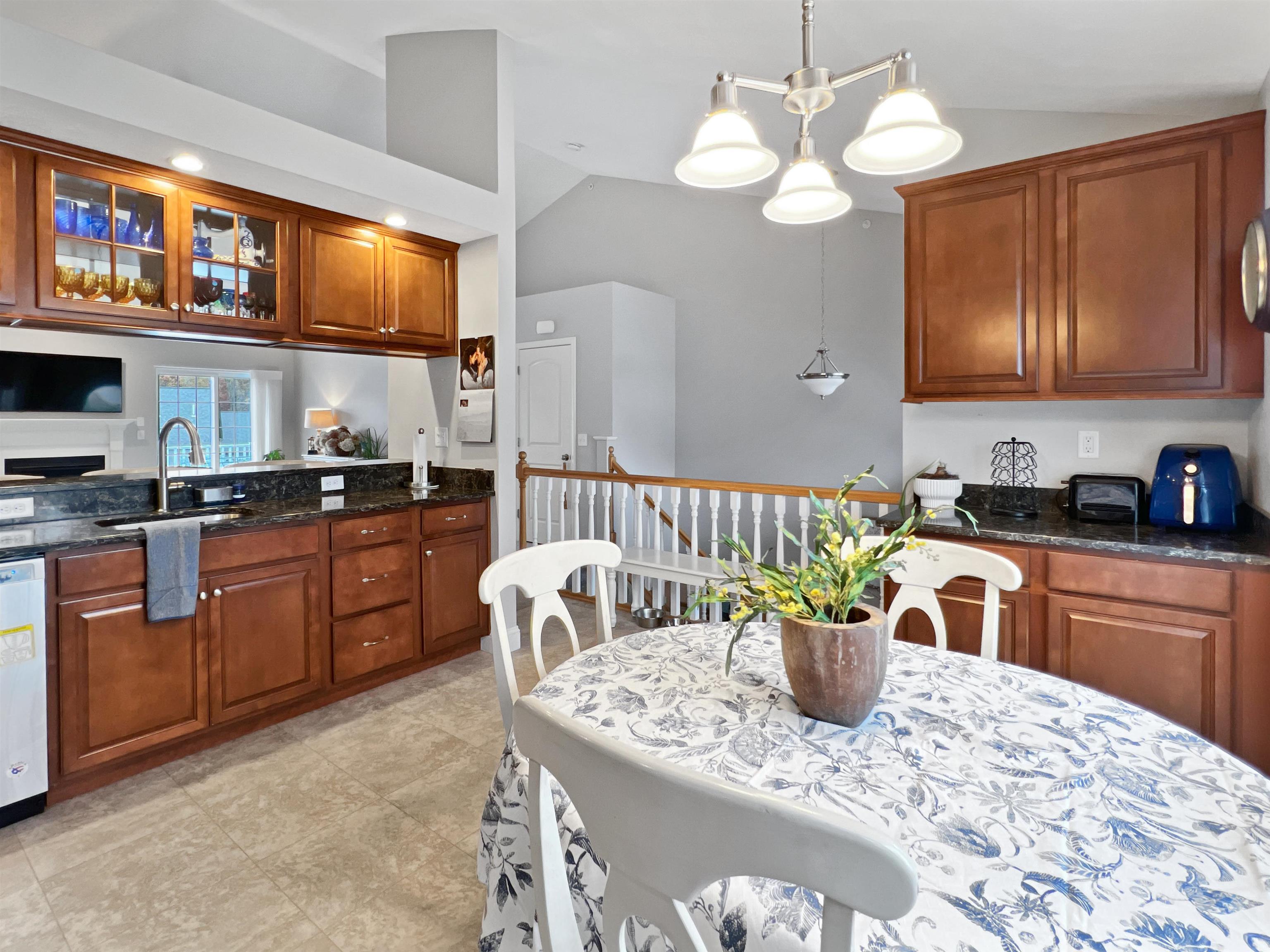 127 Cowbell Crossing Atkinson, NH 03811 - Photo 8 of 25