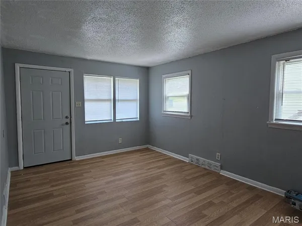 $119,000 | 5521 Helen Avenue, Jennings, MO 63136