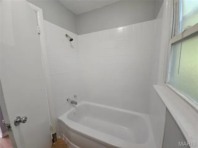 $119,000 | 5521 Helen Avenue, Jennings, MO 63136