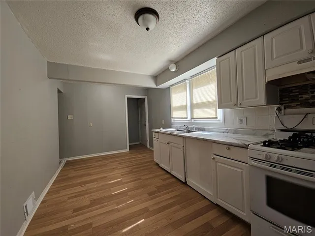 $119,000 | 5521 Helen Avenue, Jennings, MO 63136