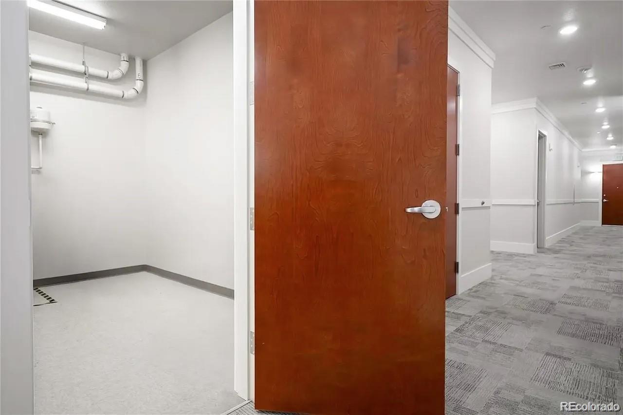 708 13th Street, Unit 250 Golden, CO 80401 - Photo 20 of 27 a view of a bathroom with a shower