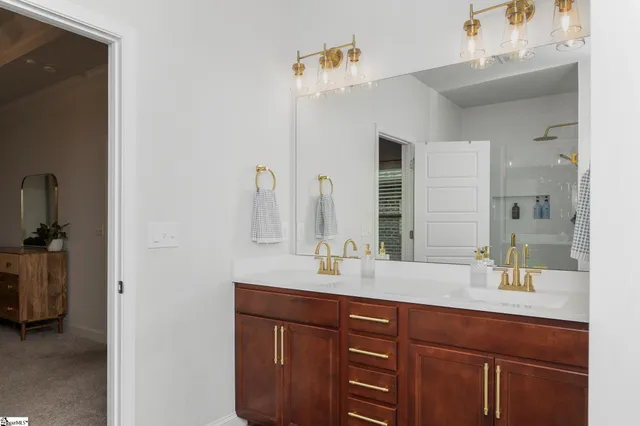 $2,150 | 106 Starlight Drive, Greenville, SC 29605