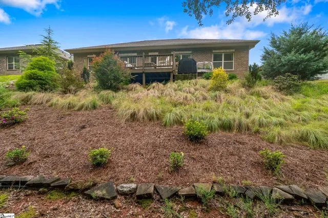 $2,150 | 106 Starlight Drive, Greenville, SC 29605