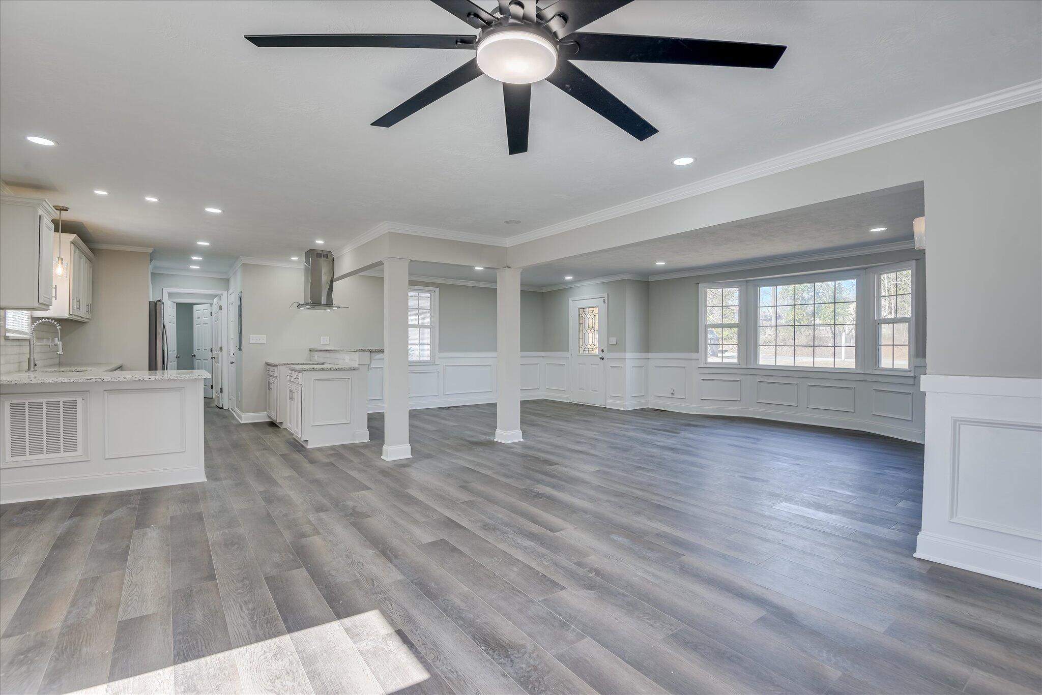 3322 Sandpiper Lane Augusta, GA 30907 - Photo 11 of 43 inside kitchen family room