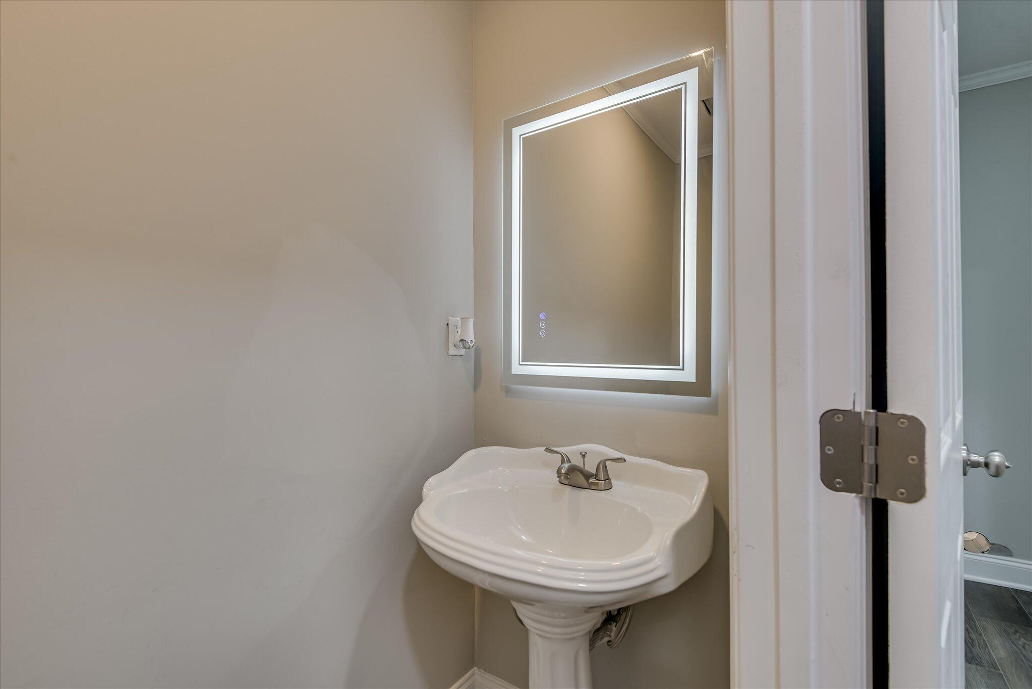 3322 Sandpiper Lane Augusta, GA 30907 - Photo 22 of 43 half bath 2