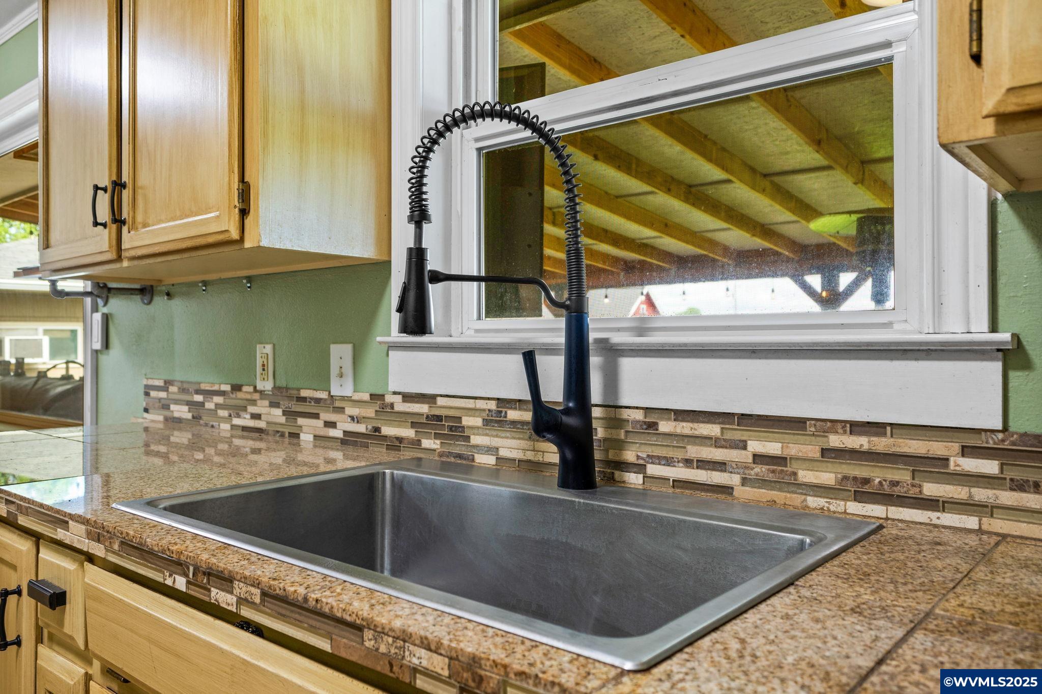 8720 Wheatland Road North Keizer, OR 97303 - Photo 11 of 43 Gallery Image 11