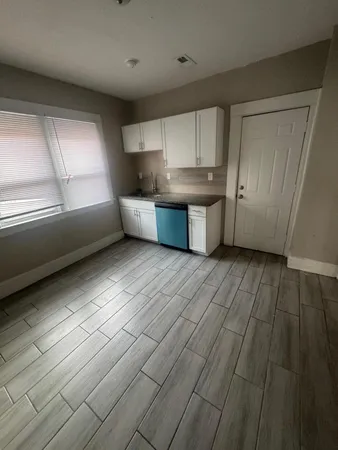 $1,300 | 2925 Calvert Avenue, Detroit, MI 48206