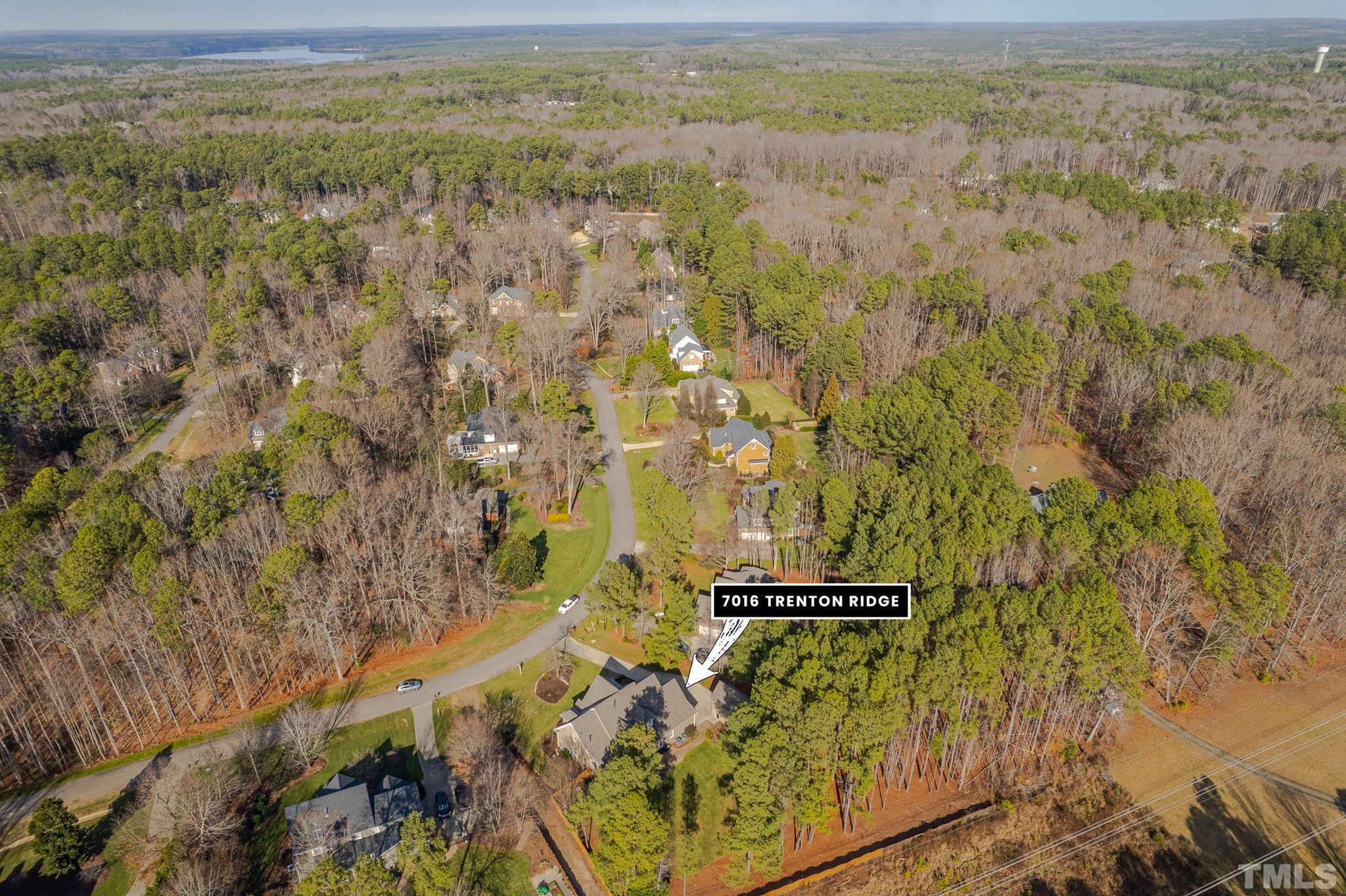 7016 Trenton Ridge Court Raleigh, NC 27613 - Photo 8 of 60