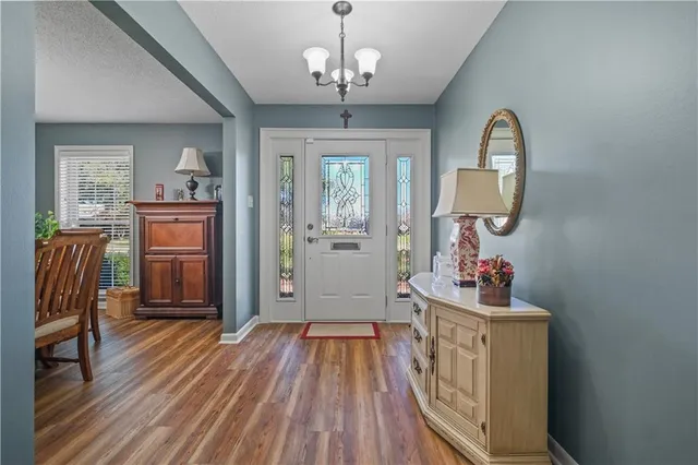 $279,500 | 704 Post Oak Boulevard, Alexandria, LA 71303