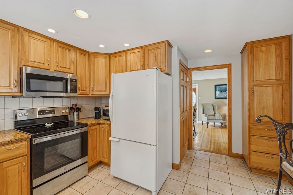 330 Rudlen Road Lewiston, NY 14092 - Photo 10 of 43