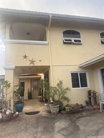 $1,999,000 | 99-446 Hakina Street, Aiea, HI 96701