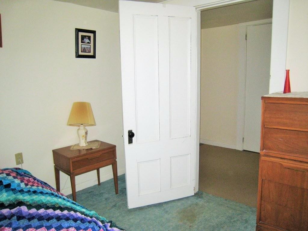 21 Blackstrap Road Cumberland, ME 04021 - Photo 30 of 34 Second floor bedroom