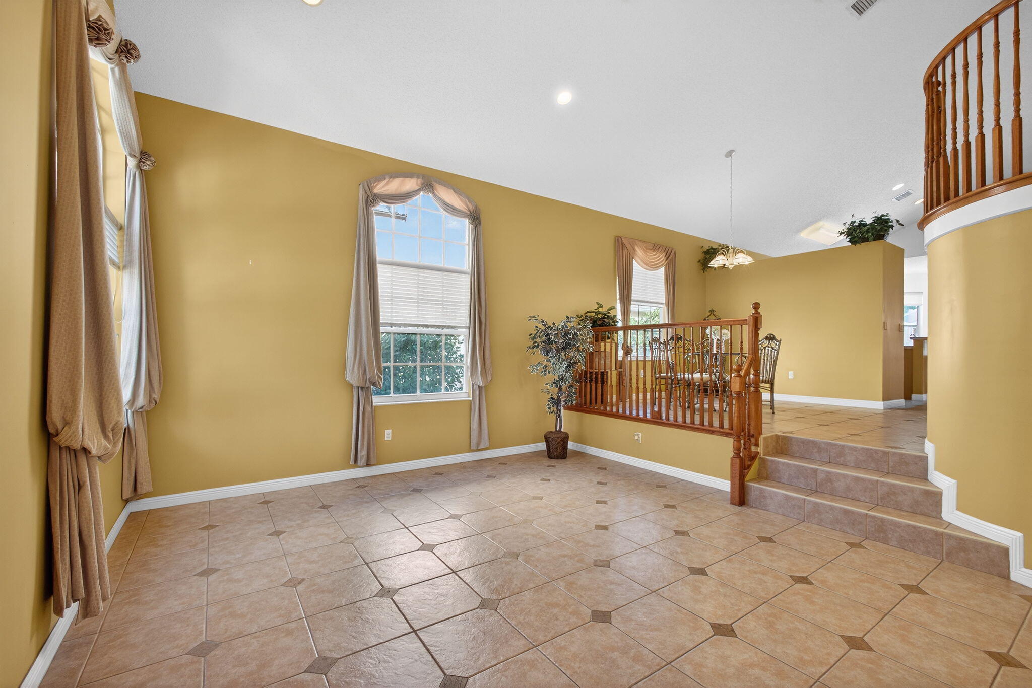 2008 Reston Circle Royal Palm Beach, FL 33411 - Photo 5 of 57 5