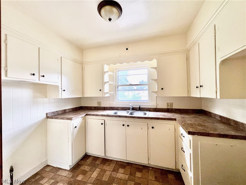 500 6th Street Struthers, OH 44471 - Photo 4 of 14 Gallery Image 4