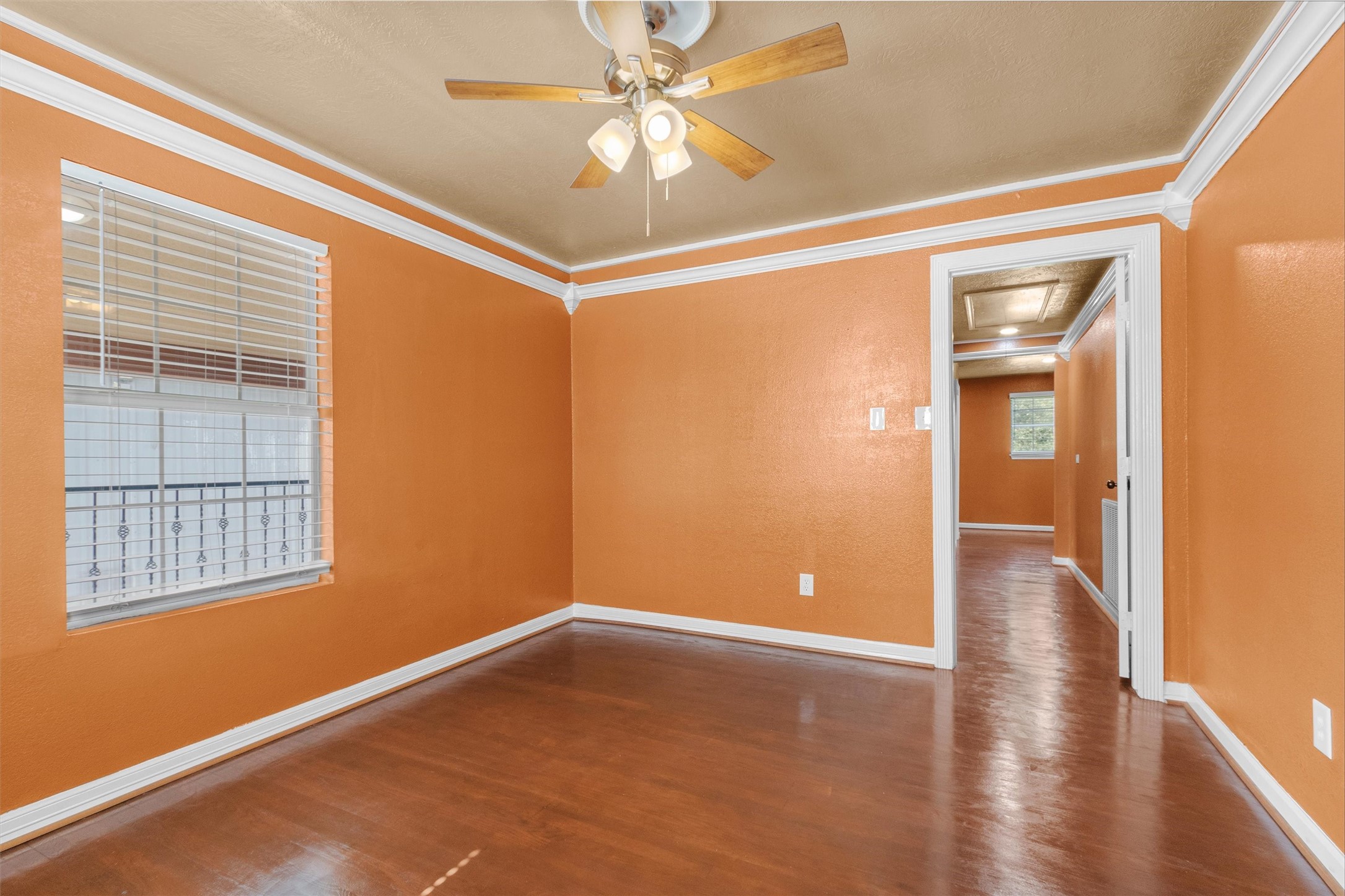 207 Aldine Mail Rte Road Houston, TX 77037 - Photo 42 of 44