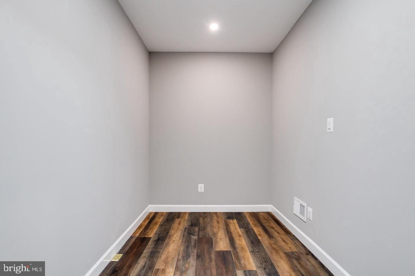 3011 Pulaski Highway Baltimore, MD 21224 - Photo 38 of 55 a view of room with window