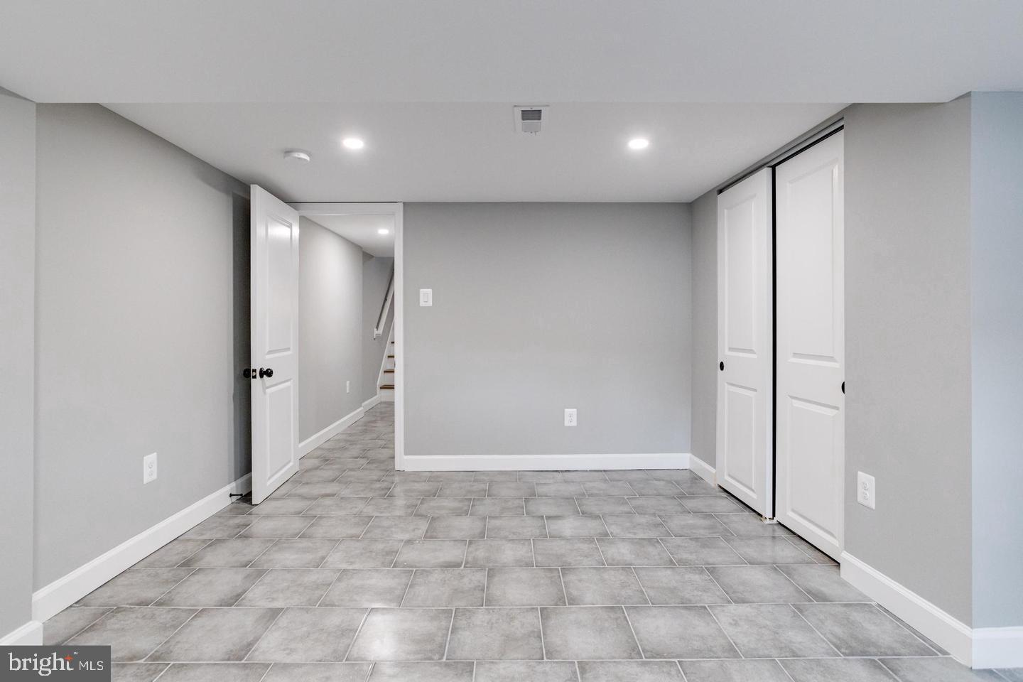 3011 Pulaski Highway Baltimore, MD 21224 - Photo 50 of 55 a view of a hallway