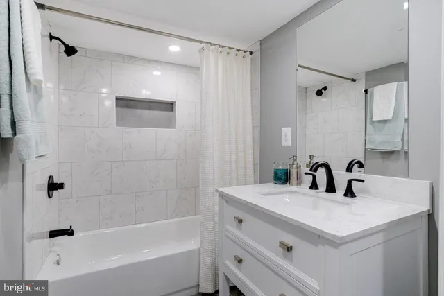 $2,500 | 3011 Pulaski Highway, Baltimore, MD 21224