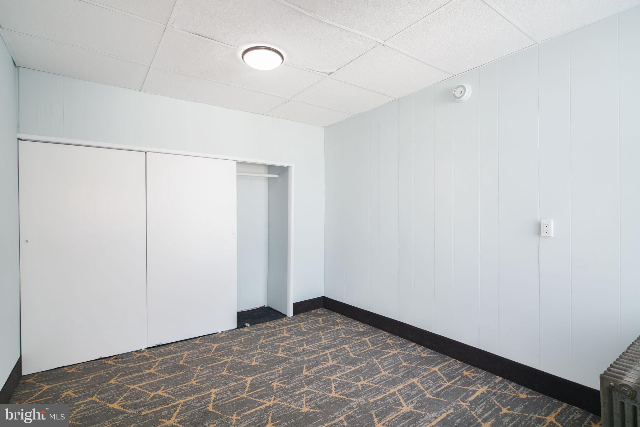 1735 Mifflin Street Philadelphia, PA 19145 - Photo 12 of 16 a view of room