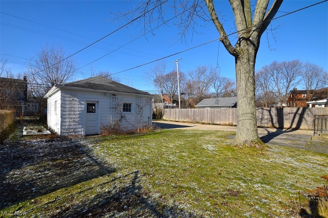 3006 Huntington Road Cleveland, OH 44120 - Photo 34 of 35 Gallery Image 34
