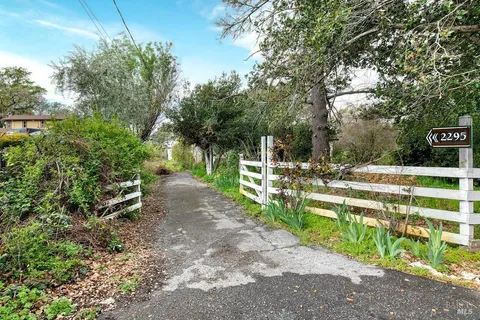 $850,000 | 2295 Loma Heights Road, Napa, CA 94558