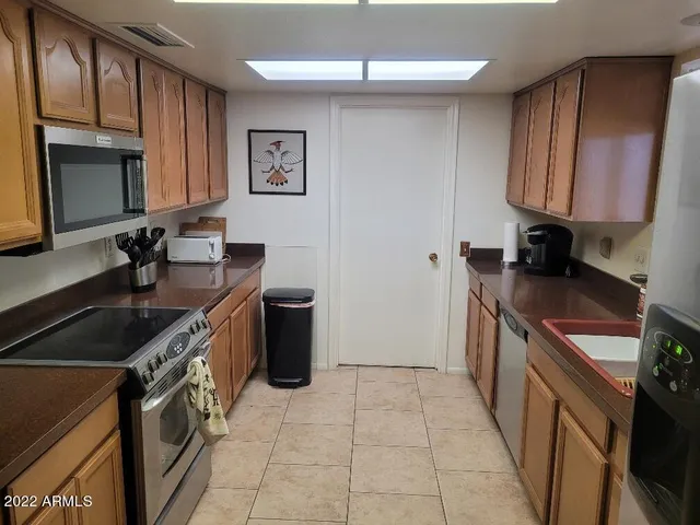 $2,700 | 19803 North Conquistador Drive, Sun City West, AZ 85375