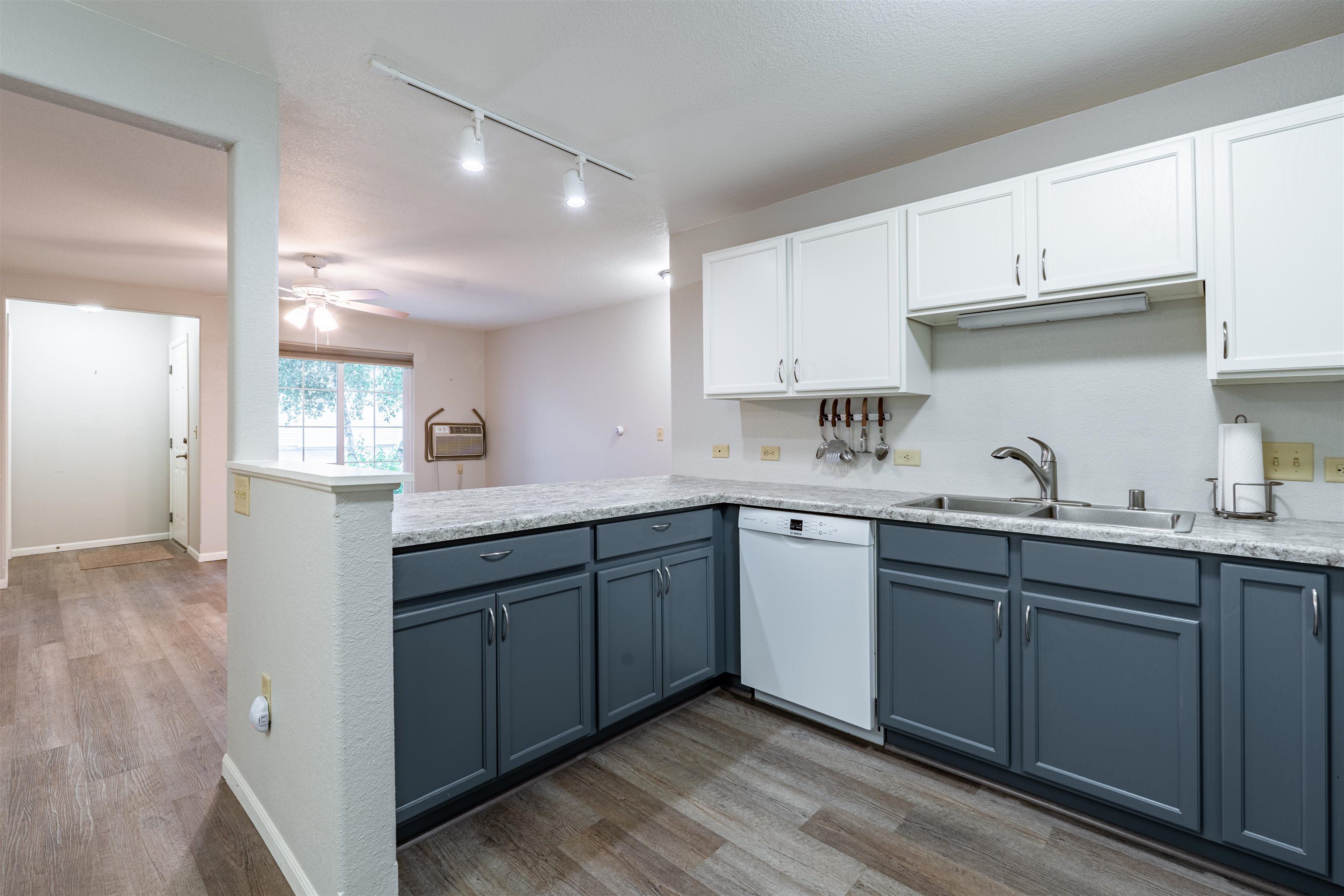 7410 Whitespire Road, Unit 5 Rothschild, WI 54476 - Photo 15 of 28